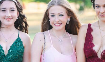 Prom 2025 250 1326x1988